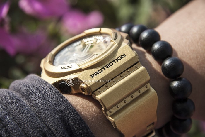 Review đồng hồ G-Shock GA-300GD-9ADR: Vỏ vàng sang trọng. - Ảnh: 4