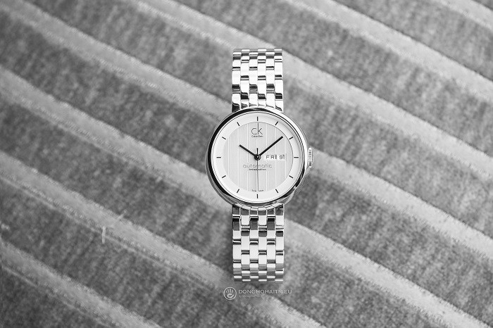 Review đồng hồ Calvin Klein K1423520: mang bộ máy tự động - Ảnh 1