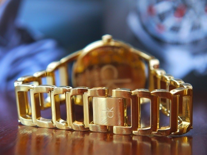 Đồng hồ Calvin Klein K3G23526: Thiết kế lắc tay trẻ trung - Ảnh 3