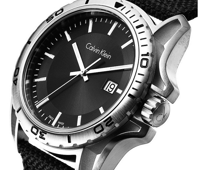 Review đồng hồ Calvin Klein K5Y31TB1: Năng động và mạnh mẽ - Ảnh 4