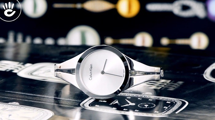 Review đồng hồ Calvin Klein K7W2M116: Tối giản thời trang - Ảnh 1