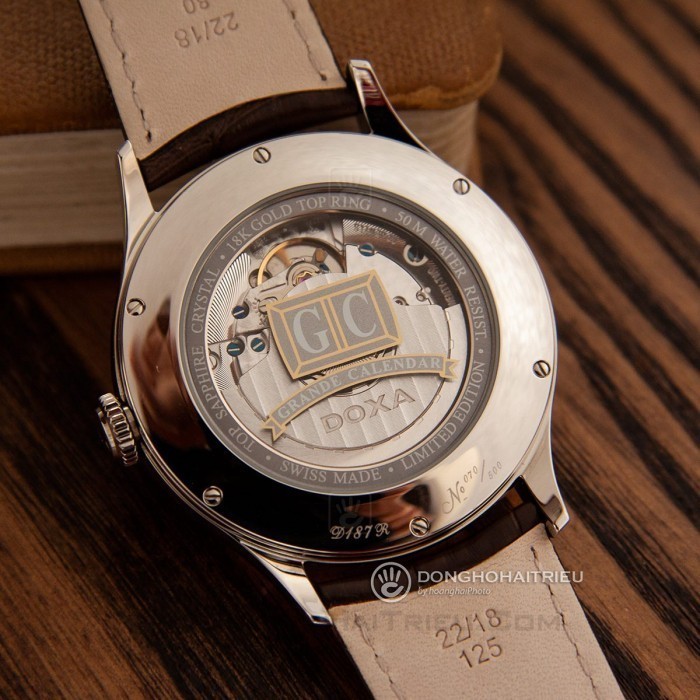 Doxa D187RIY Kính Sapphire, Bộ Máy Cơ (Automatic) 8