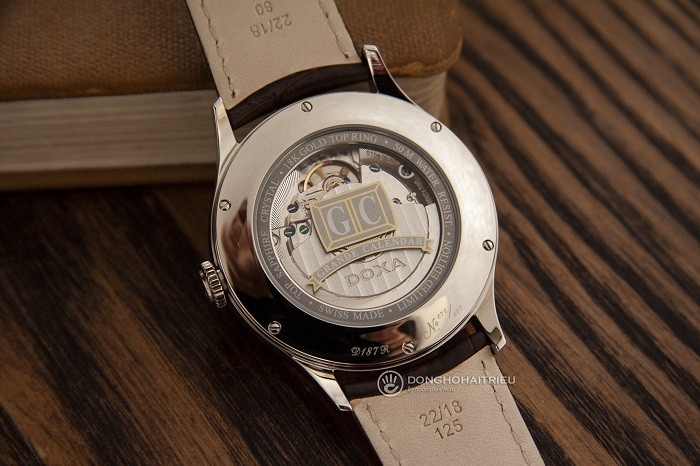 Đồng hồ Doxa D187RIY, đẳng cấp mặt đồng hồ vàng khối 18k - Ảnh 4