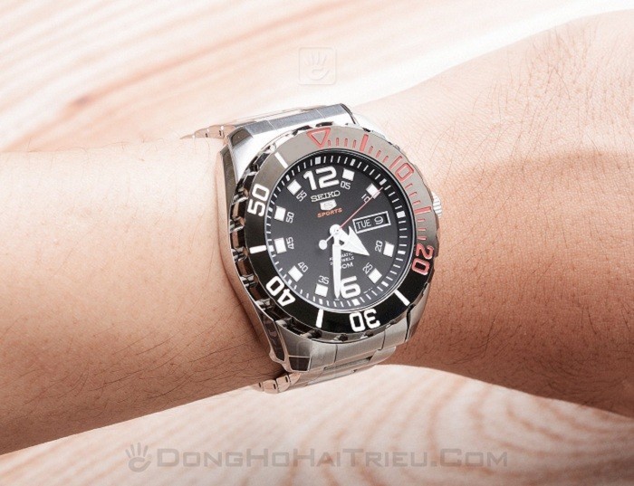 Review đồng hồ Seiko SRPB35K1 thiết kế đầy sáng tạo độc đáo - Ảnh 1