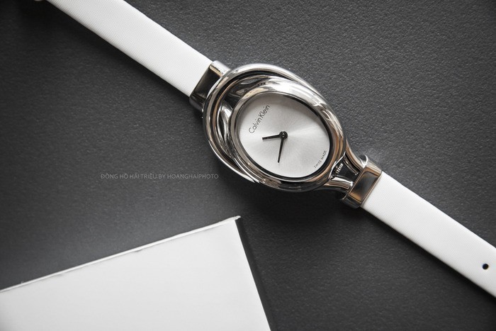 Đồng hồ Calvin Klein K5H231K6: Mặt số hình giọt nước độc lạ - Ảnh 3