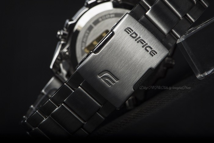 Đồng hồ Casio EQS-500DB-1A2DR: Một món trang sức đa năng-ảnh 3