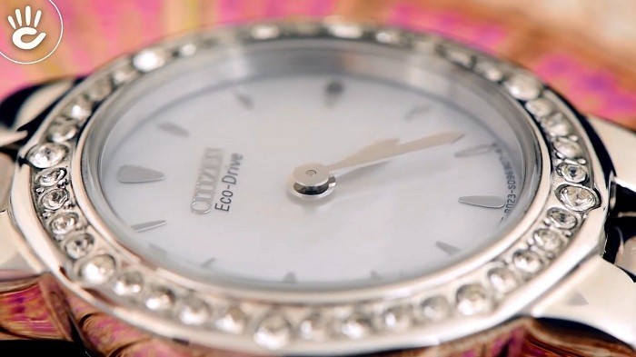 Review đồng hồ Citizen EW9820-54D: Màu bạc trắng tinh khiết - Ảnh 4