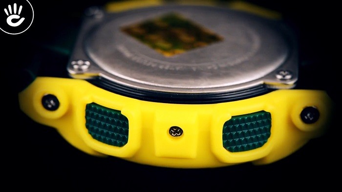 Review đồng hồ G-Shock GA-110RF-9ADR có thể đi lặn (20 ATM)-ảnh 4