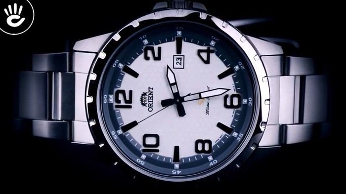 Review đồng hồ Orient FUNG3002W0 bộ máy quartz tiện dụng - Ảnh 3