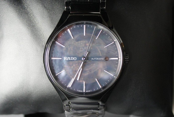 Đồng hồ Rado R27100912: Thiết kế mặt số độc đáo, đặc biệt - Ảnh 2