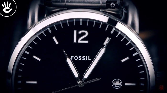 Review đồng hồ nam Fossil FS5391: sắc đen nam tính, tinh tế - Ảnh 2