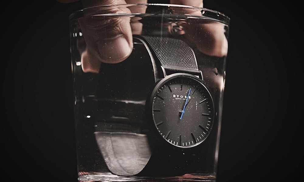 Water Resistant có ý nghĩa gì trên đồng hồ đeo tay hiện nay - Ảnh 3