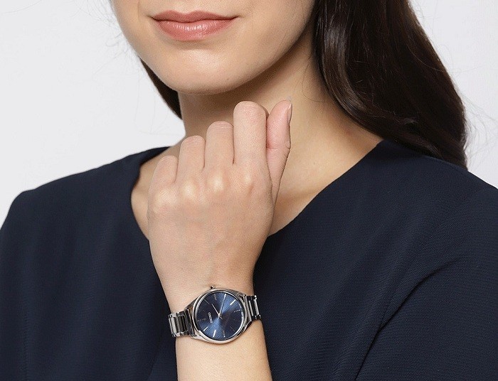 Review đồng hồ Seiko SWR035P1 phiên bản dây đeo kim loại - Ảnh 1