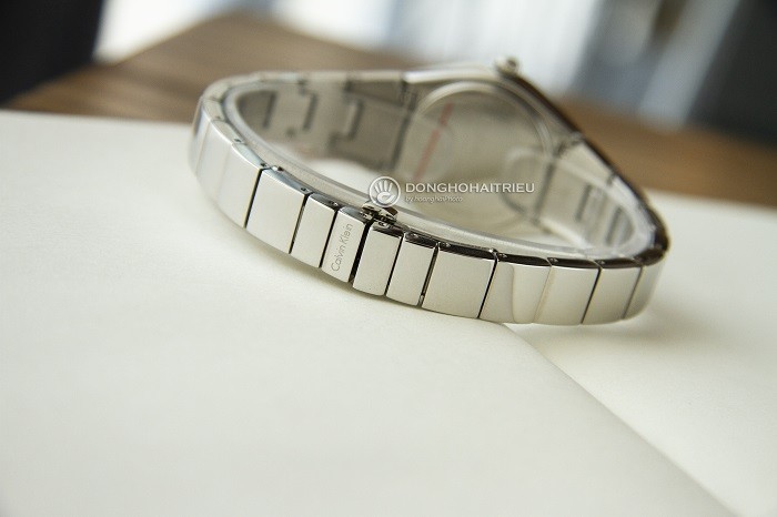 Đồng hồ Calvin Klein K6C23146 hoàn toàn từ thép không gỉ - Ảnh 3