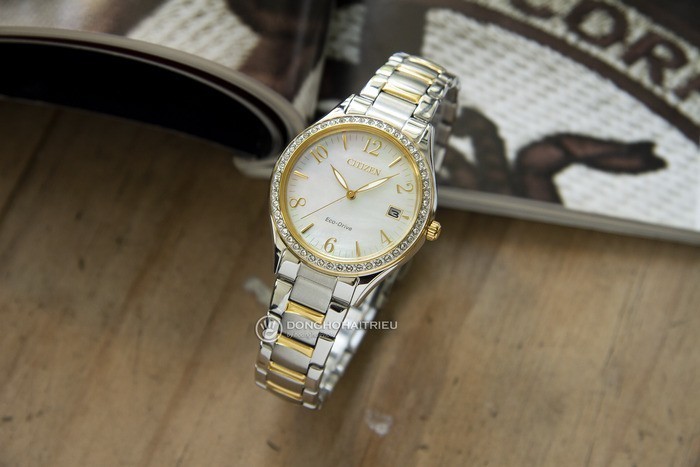 Đồng hồ Citizen EO1184-81D khảm xà cừ, đính pha lê cao cấp Ảnh 4