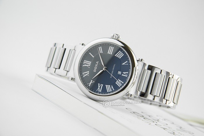 Review đồng hồ Doxa D185SGY mặt kính Sapphire chống trầy - Ảnh 1