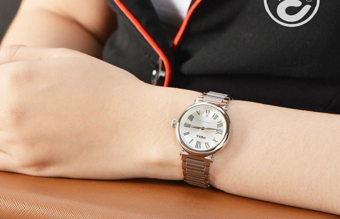 Đồng hồ nữ Doxa D186SSV với mặt kính Sapphire chống trầy - Ảnh 1