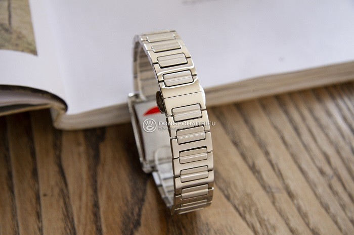 Review đồng hồ Doxa D195SGD phiên bản đính 8 viên kim cương - Ảnh 3