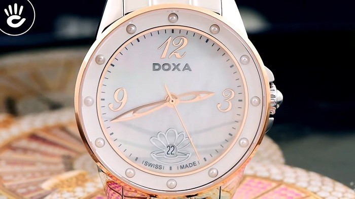 Review đồng hồ Doxa D207RMW mặt kính sapphire chống trầy - Ảnh 2