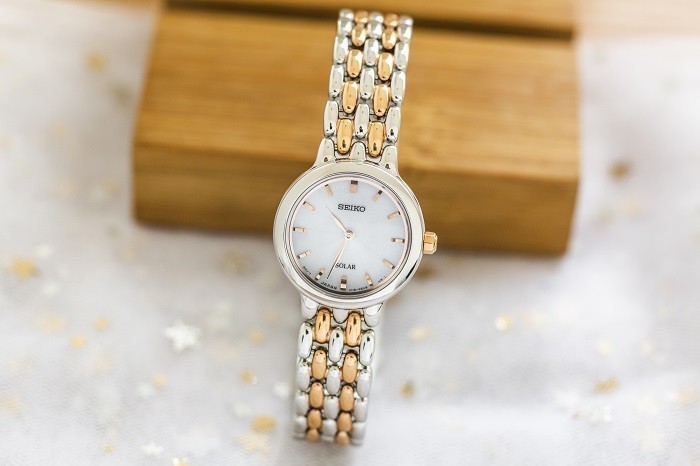 Đồng hồ Seiko SUP351P1 dây Demi được mạ vàng hồng nữ tính - Ảnh 5
