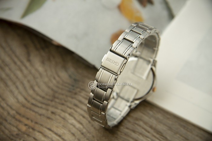 Đồng hồ Seiko SXDH02P1 phiên bản dây đeo kim loại chắc chắn - Ảnh 4