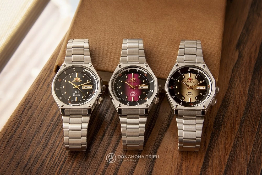 Bộ sưu tập đồng hồ SK cũ đã có mặt tại Việt Nam