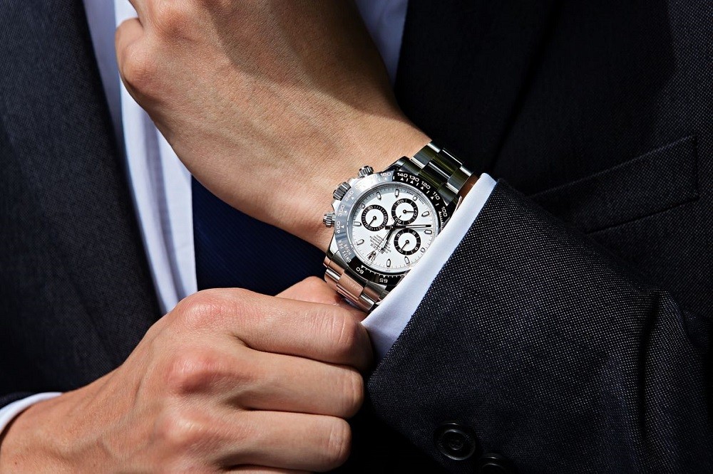 Cần tham khảo giá để có mức giá phù hợp khi bán đồng hồ Rolex cũ - Ảnh 10