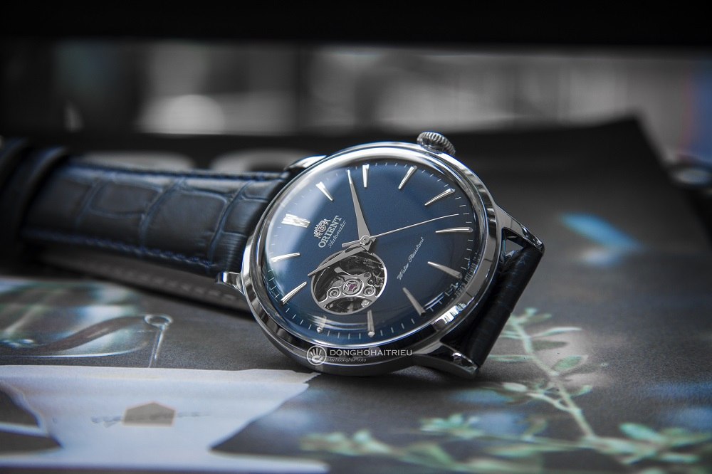 Mẫu đồng hồ Orient mặt xanh RA-AG0005L10B với kiểu dáng đầy tinh tế - Ảnh 13