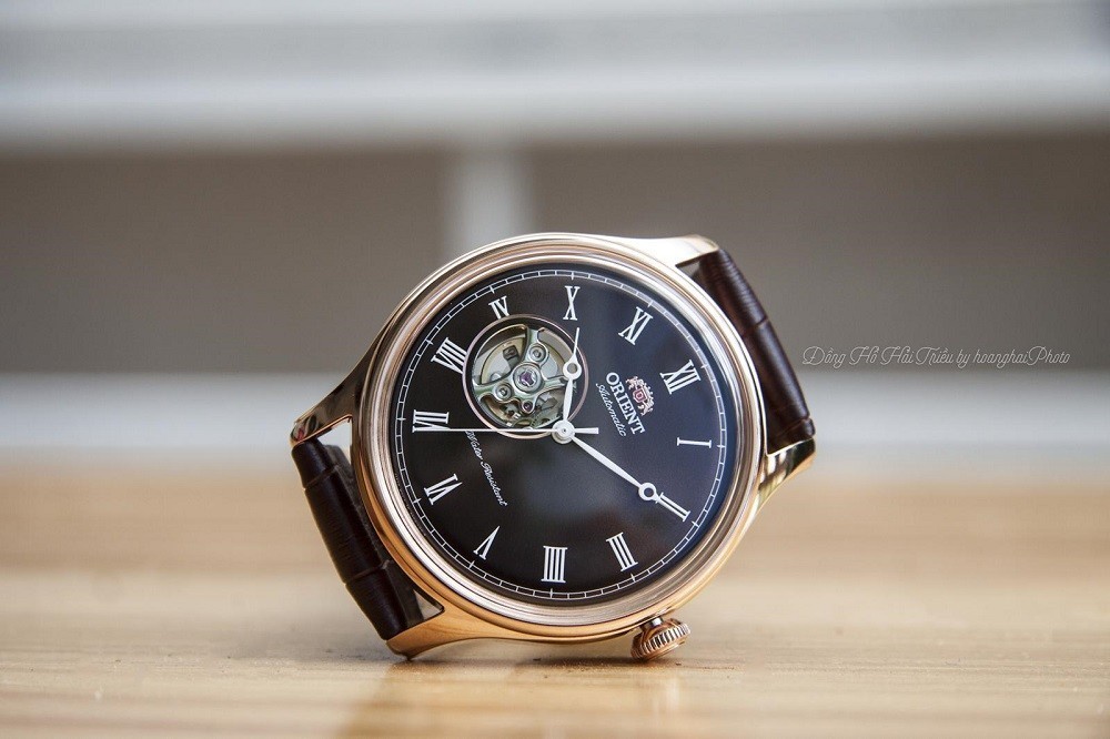 Đồng hồ Orient Caballero có mức giá phù hợp với khách hàng - Ảnh 2