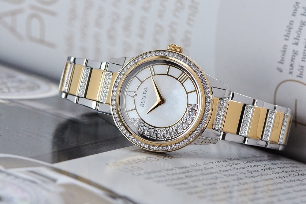 10 thương hiệu đồng hồ đính đá đẹp, nổi tiếng nhất tại VN - Ảnh 6