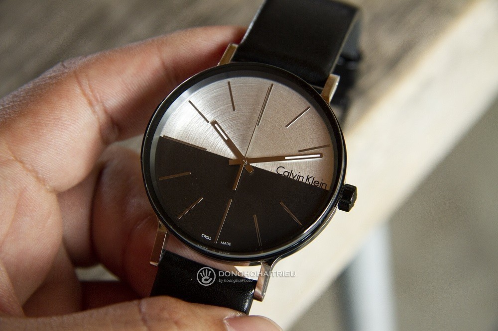 Đồng hồ Calvin Klein xách tay có thể không đạt chuẩn Swiss Made - Ảnh 4