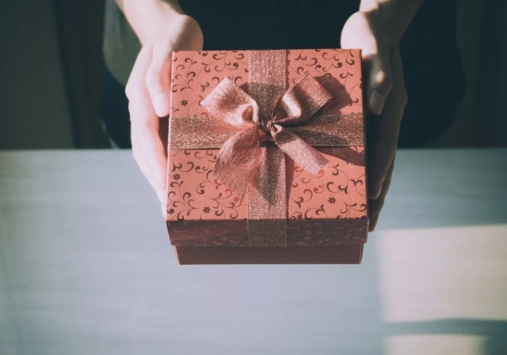 30 món quà sinh nhật ý nghĩa độc đáo tặng bạn thân