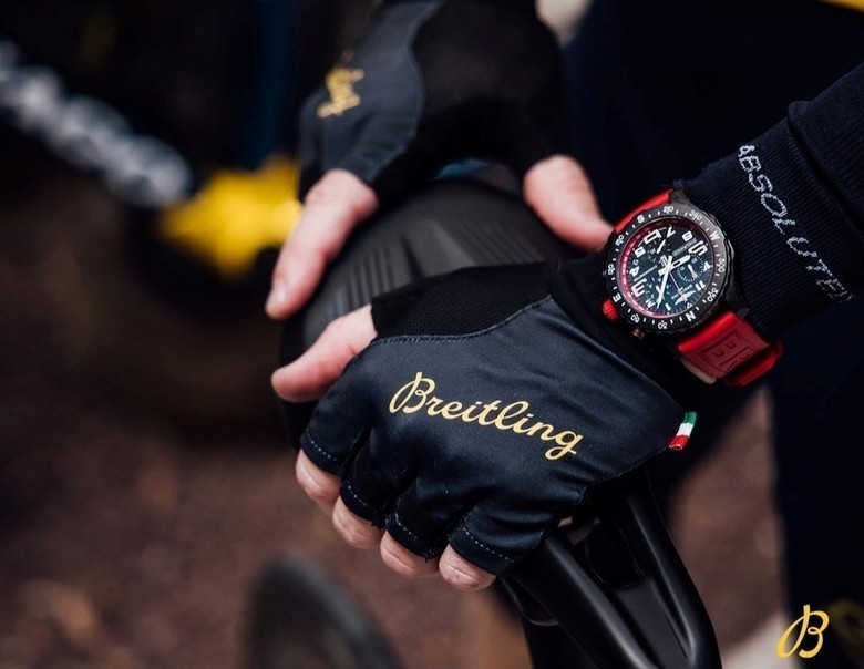 Đồng hồ Breitling nam, nữ giá bao nhiêu, của nước nào? - Ảnh: 2