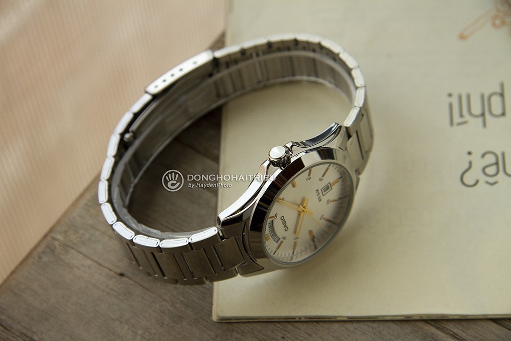Đồng hồ nam Casio dây kim loại MTP-1370D-7A2VDF 2