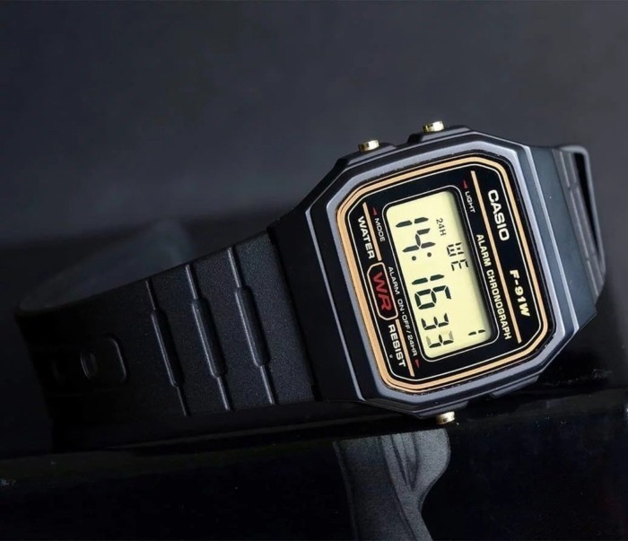 Đồng hồ Casio nam F-91WG-9SDF, Kính Nhựa, Quartz (Pin), Mặt Số 38.2mm x35.2mm, Chống Nước 3ATM 2