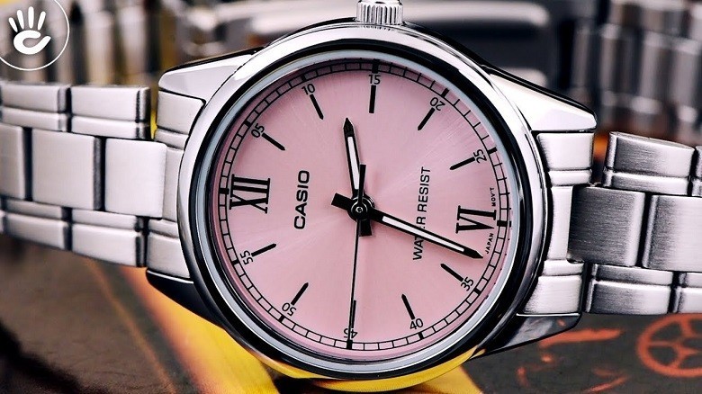 Đồng hồ Casio bạc với thiết kế mặt số màu hồng nữ tính - Ảnh 14