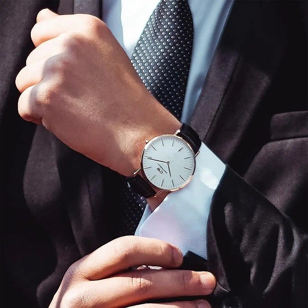 Daniel Wellington Classic sở hữu những mẫu đồng hồ tầm 5 triệu cho nam giới - Ảnh 16