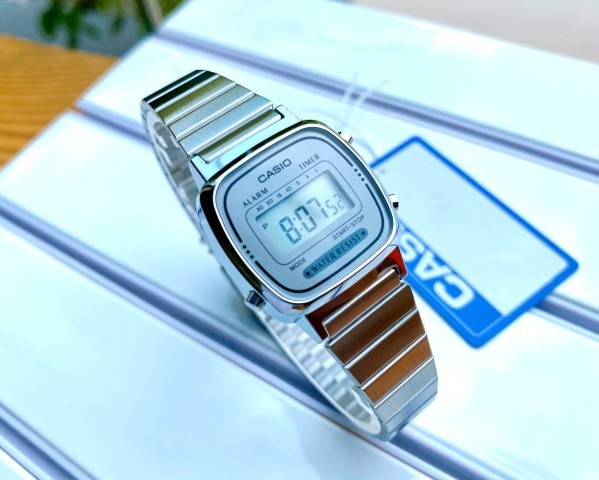 Đồng hồ nữ Casio điện tử LA670WA-7DF 2