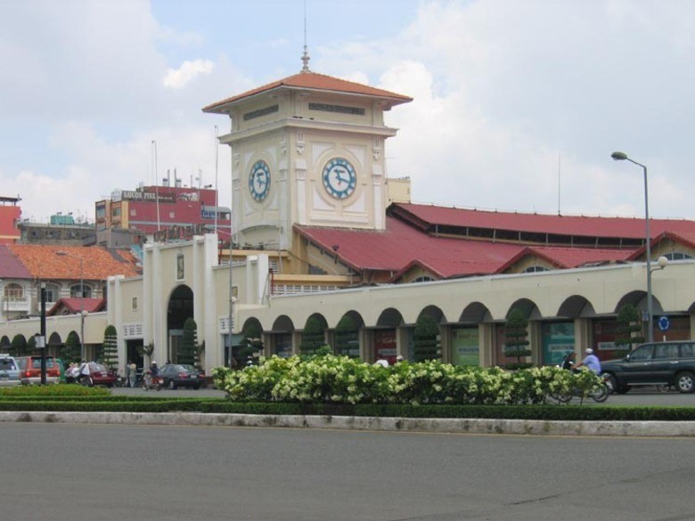 Tháp đồng hồ ở Việt Nam chợ Bến Thành - Ảnh 9