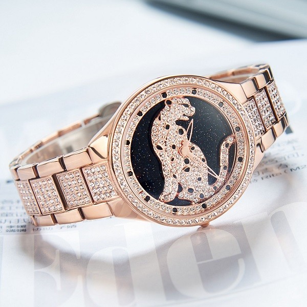 Đồng hồ hiệu Davena nổi bật với những thiết kế đính đá quý lấp lánh - Ảnh 10