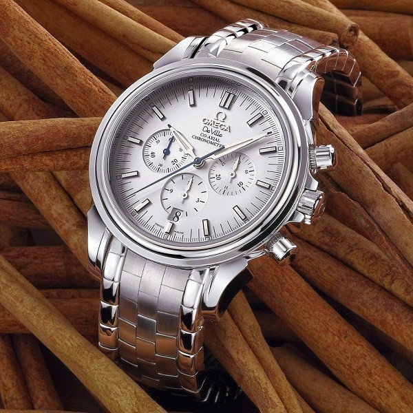 Omega là thương hiệu đồng hồ Thụy Sỹ lâu đời - Ảnh 7