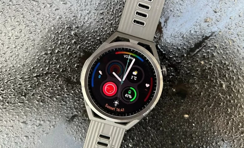 Khả năng chống nước WR50M được trang bị cho đồng hồ Huawei GT Runner - Ảnh 10