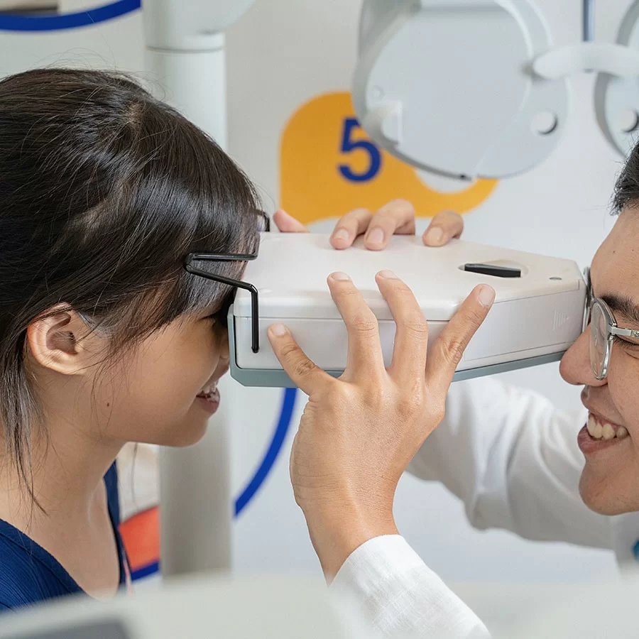 Cách kiểm tra mắt, thị lực tại nhà dễ nhất cho người mới - Ảnh 10