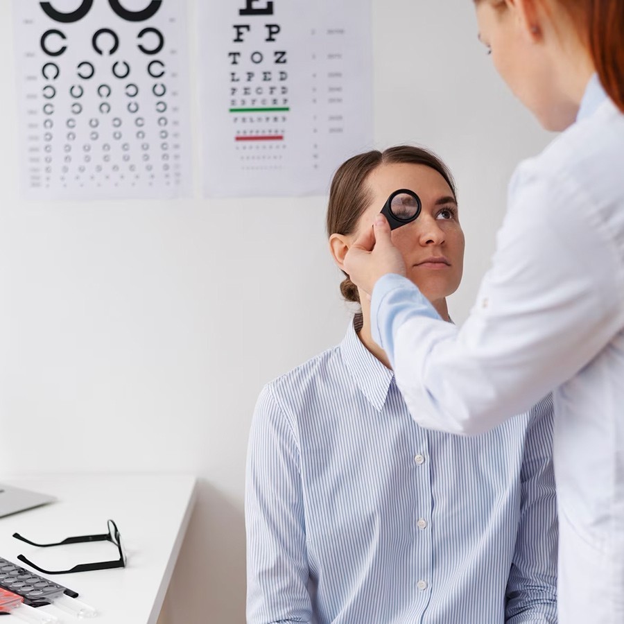 Cách kiểm tra mắt, thị lực tại nhà dễ nhất cho người mới - Ảnh 8