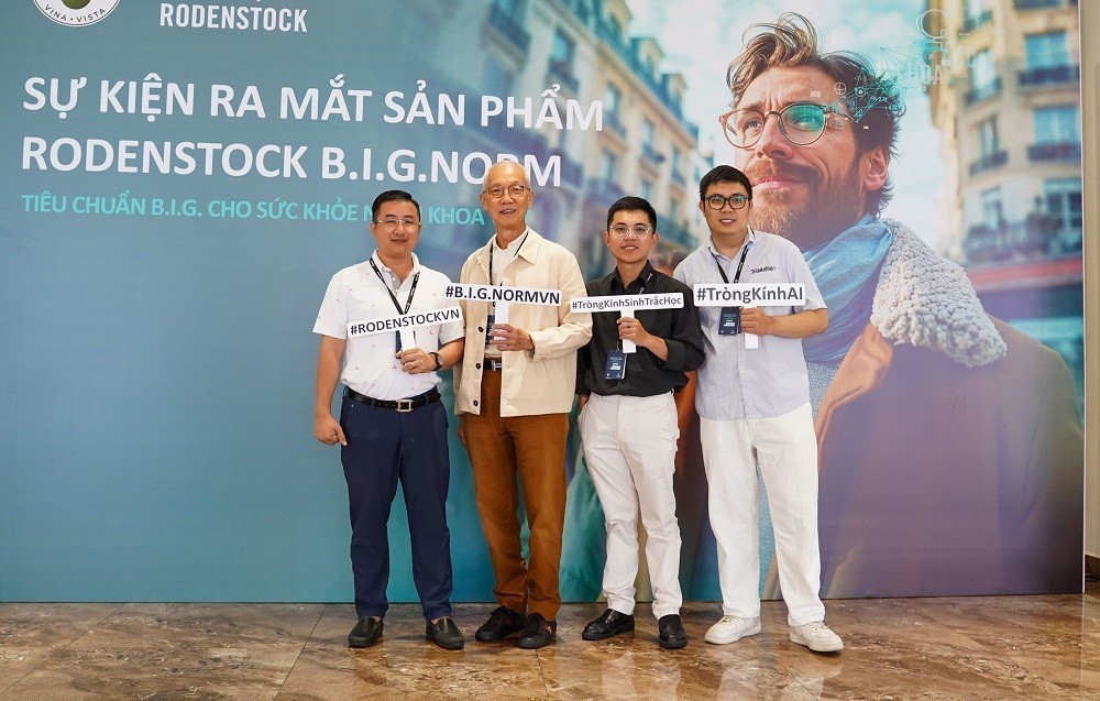 Kính Hải Triều tham dự sự kiện ra mắt sản phẩm mới của Rodenstock