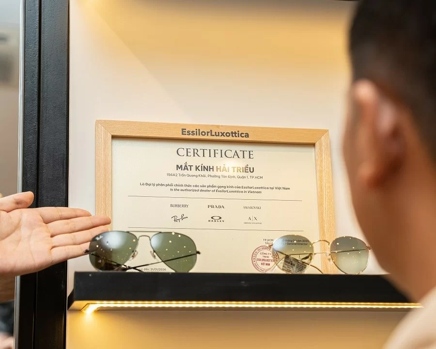 Kính RayBan chính hãng tại Hải Triều: Bảng giá cập nhật 2026, mẫu bán chạy